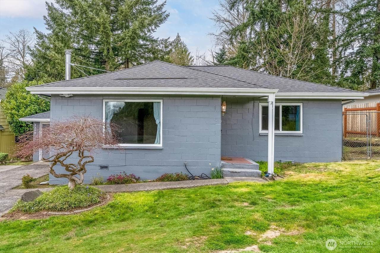 3329 Virginia Way - Photo 1