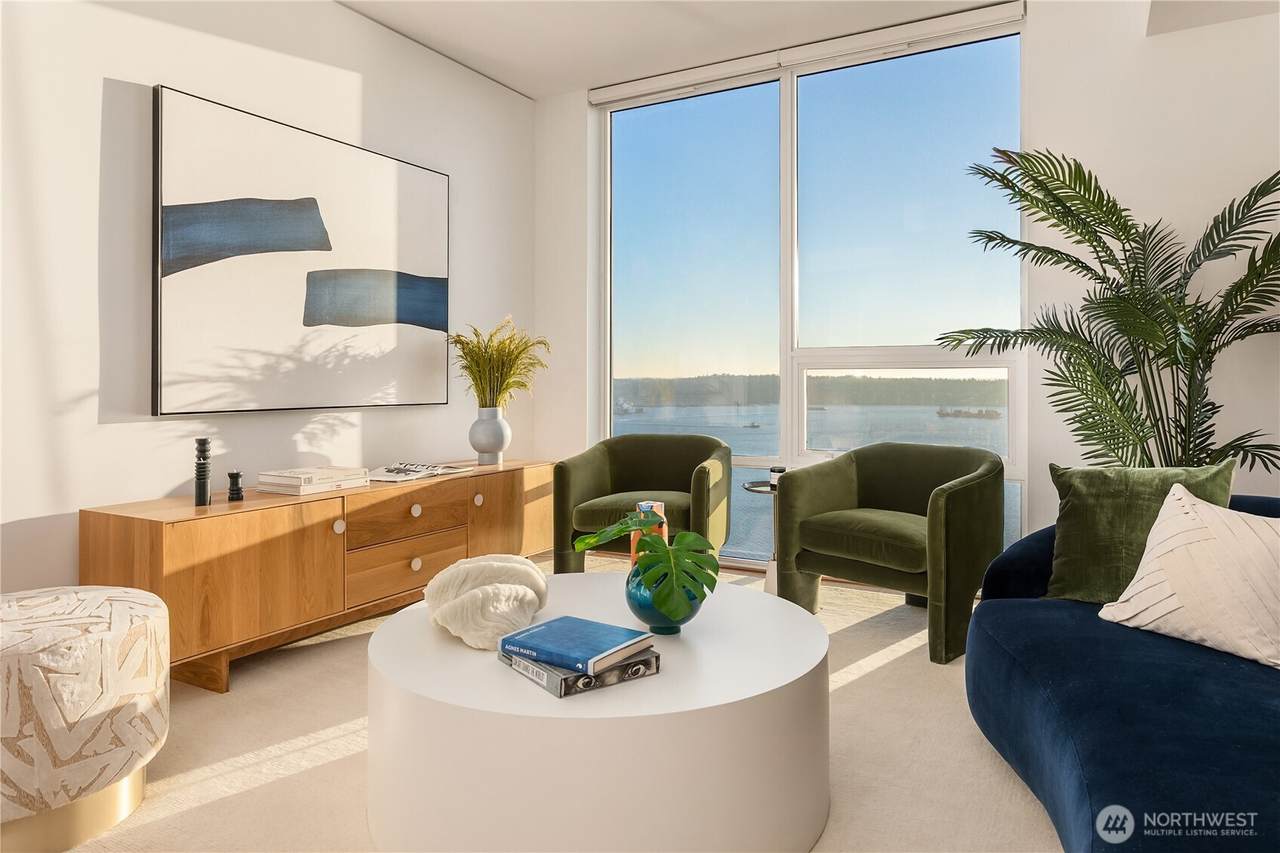 121 Stewart Street - Photo 1