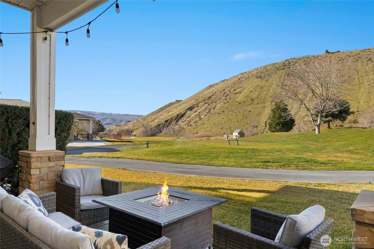 23041 Sunserra Loop - Photo 1