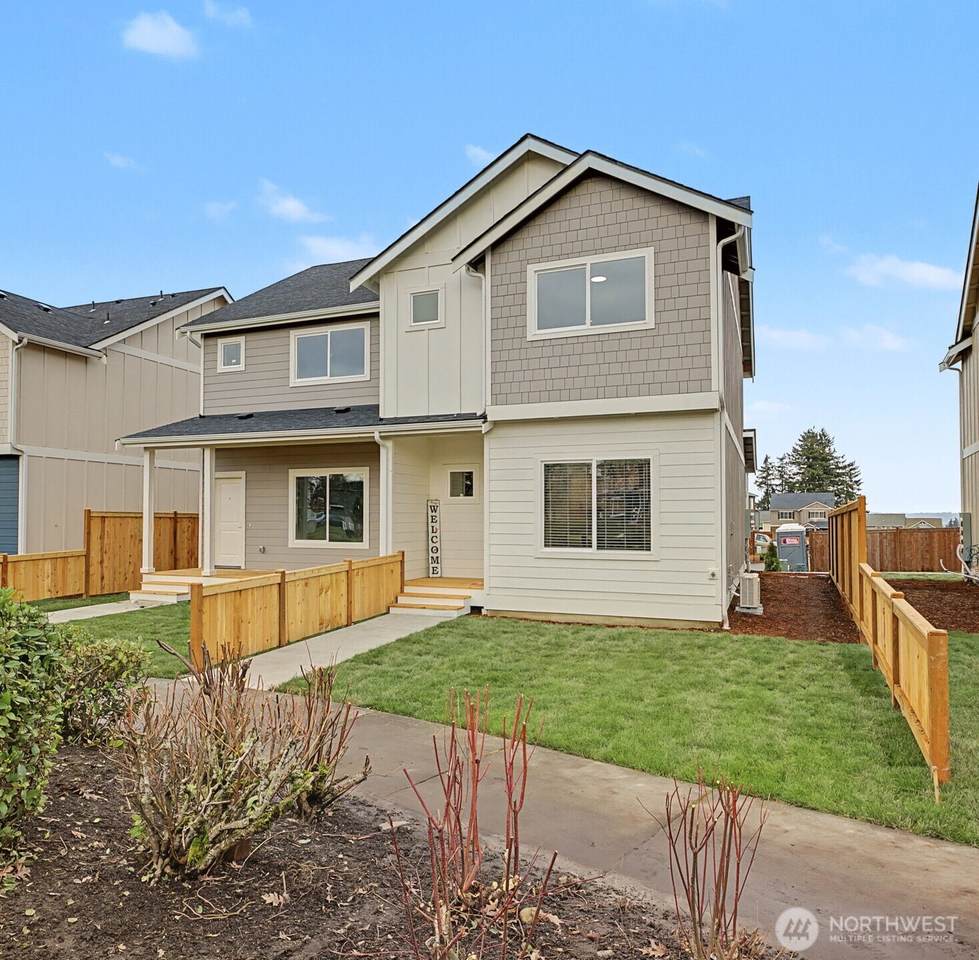 4753 Court R - Photo 1
