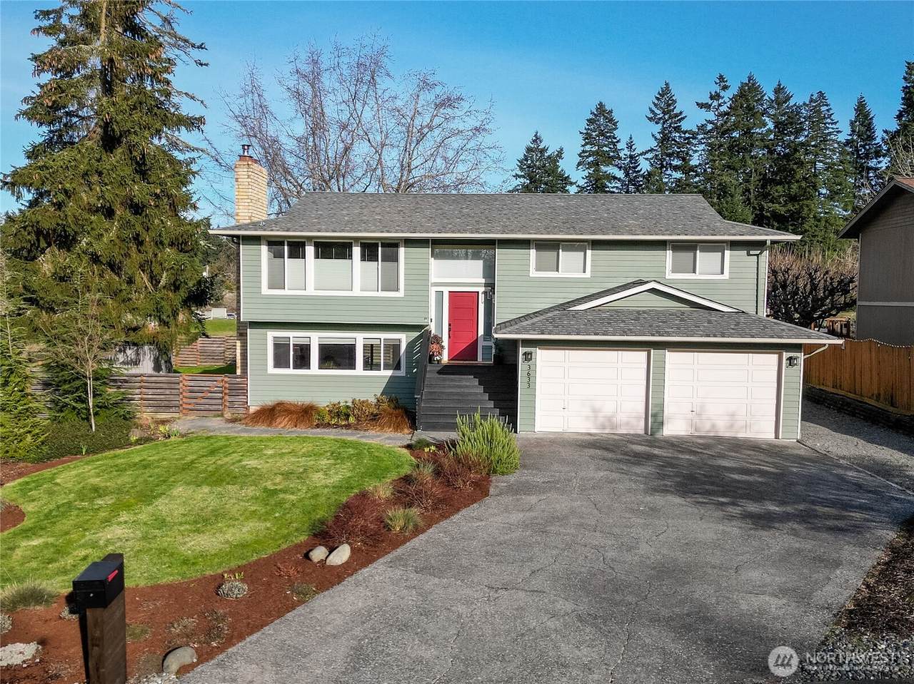 3633 Crabapple Place - Photo 1