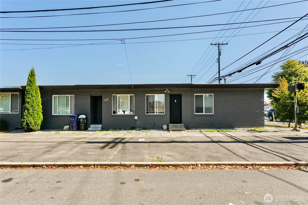 1123 M Street - Photo 1