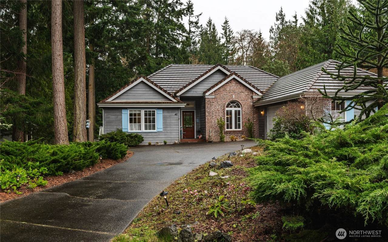 42 Nantucket Place - Photo 1