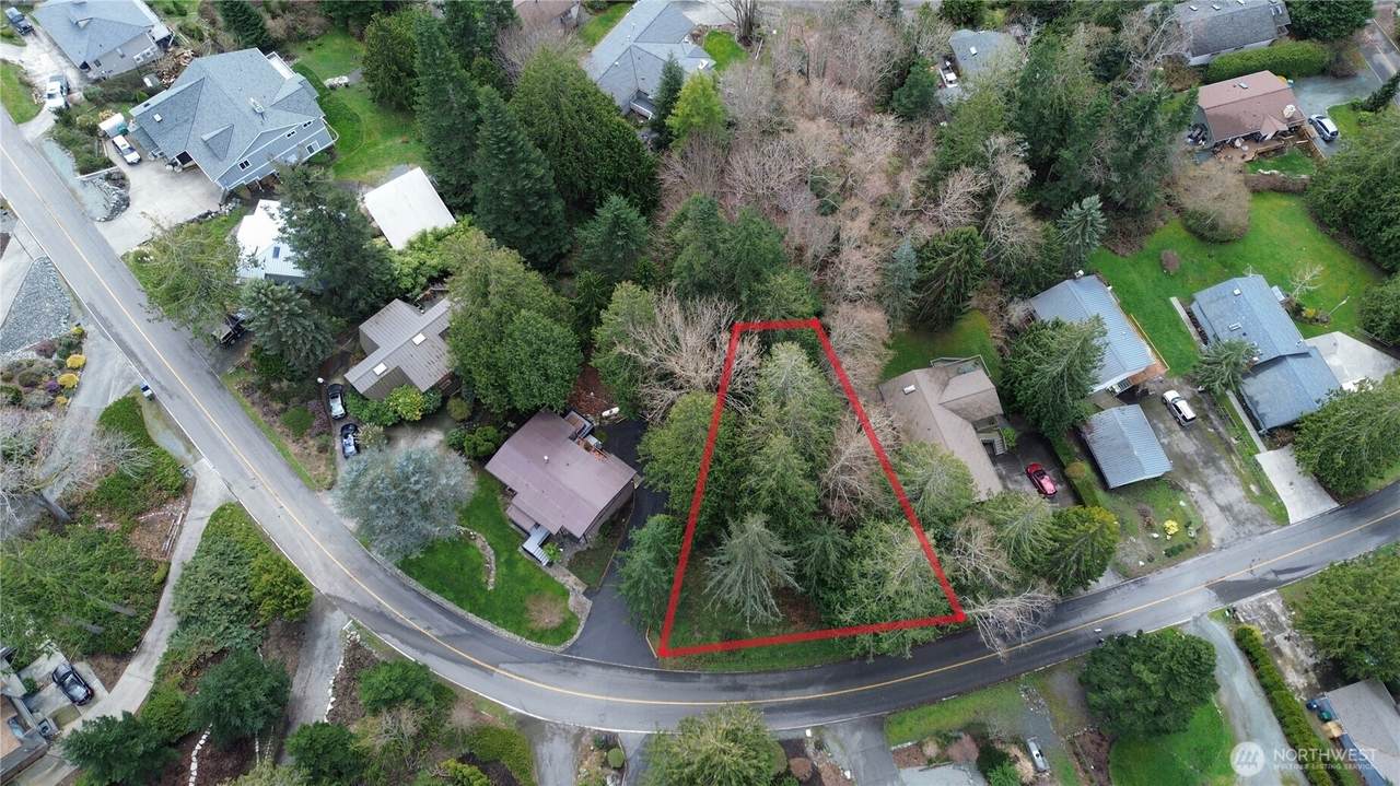 792 Shelter Bay Dr - Photo 1