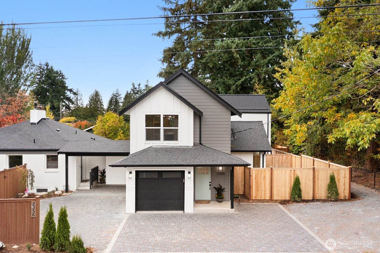 13005 1st Avenue - Photo 1