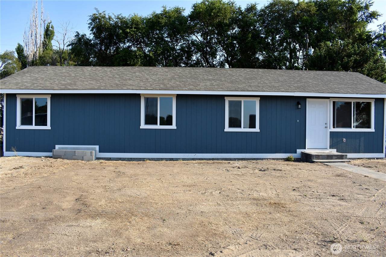 9854 Apple Road Ne - Photo 1