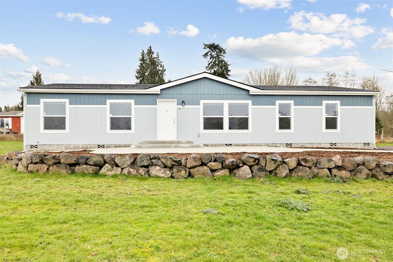591 Lees Creek - Photo 1