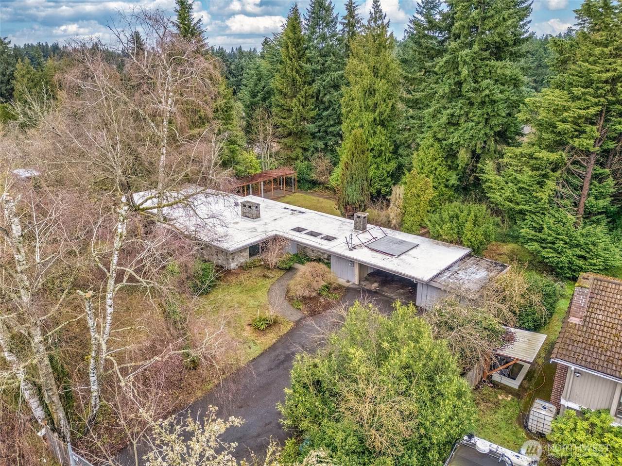 700 Reiten Road - Photo 1