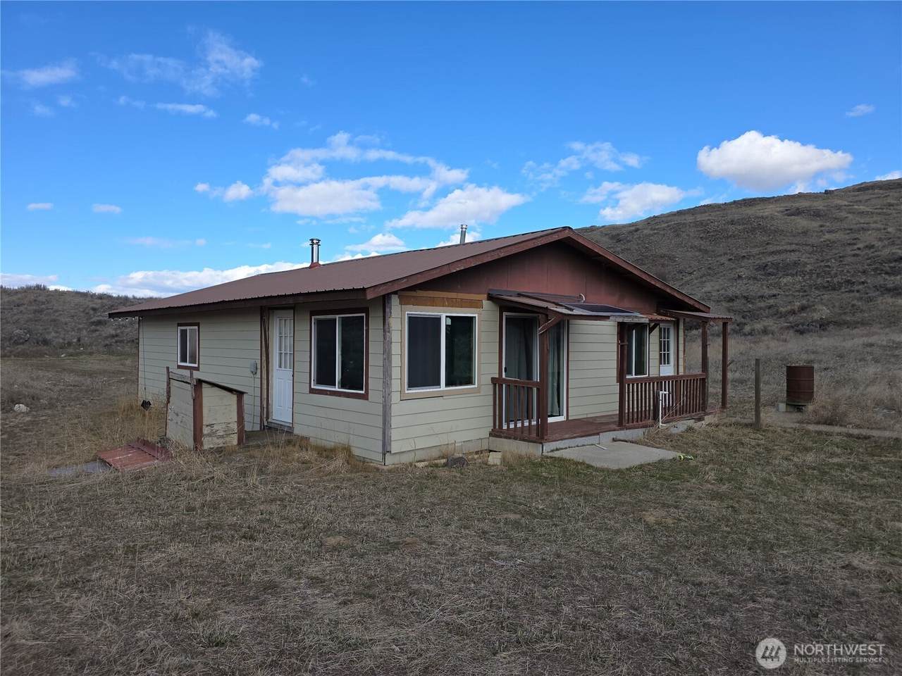 105 Emily Road - Photo 1