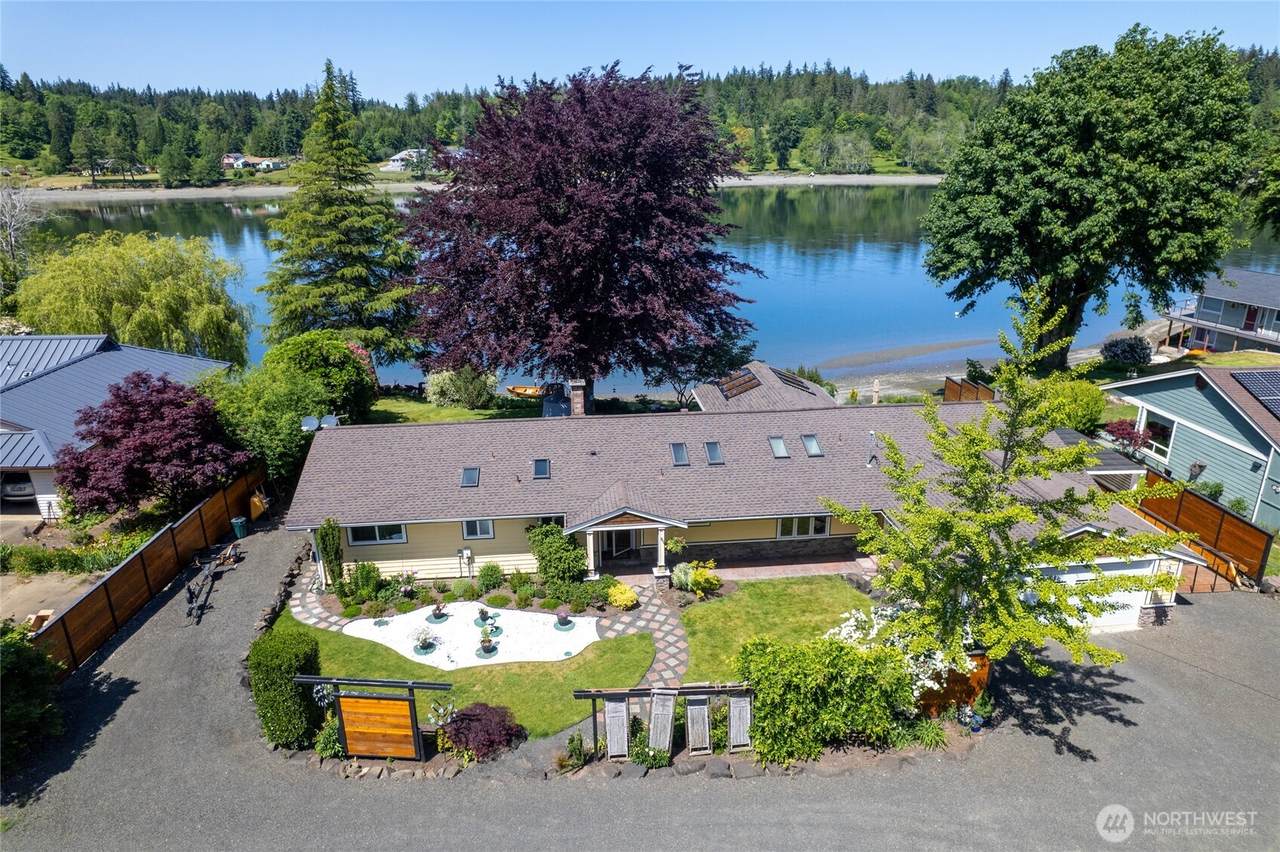 295 Bayview Road - Photo 1