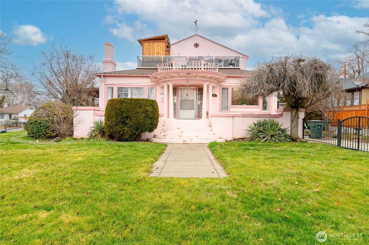 226 16th Avenue - Photo 1