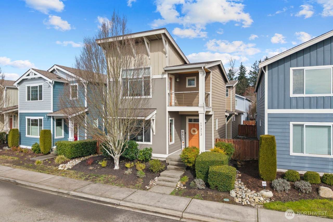 17313 116th Avenue - Photo 1