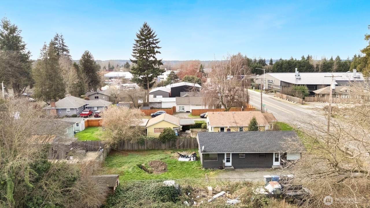 10908 10910 Valley Avenue - Photo 1