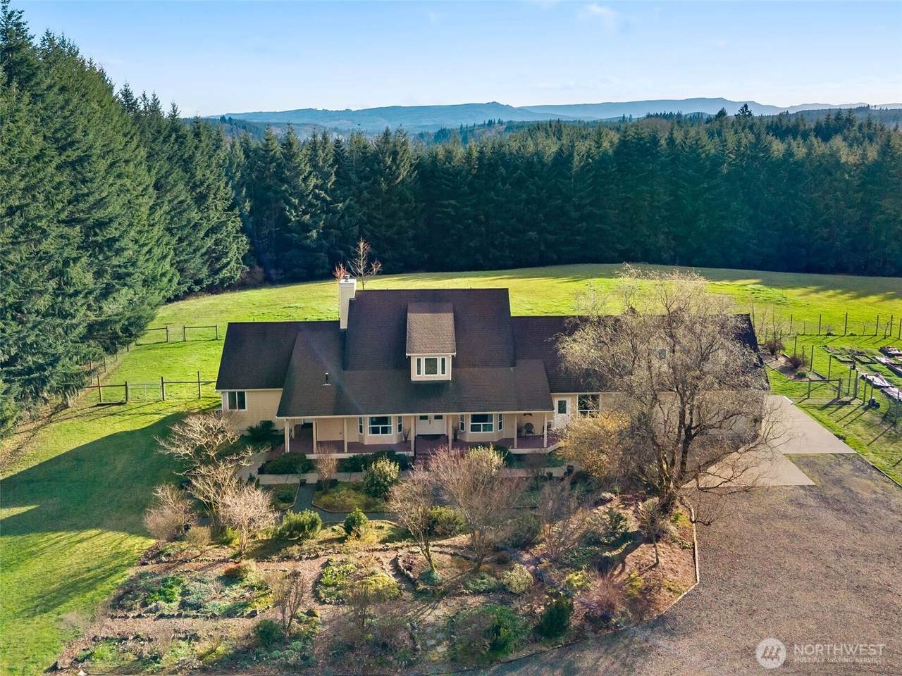 301 Russell Road - Photo 1