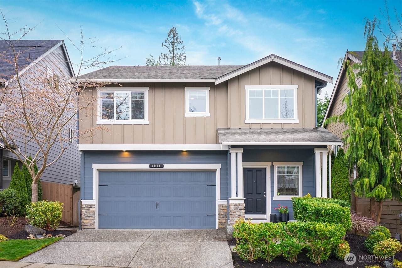 1914 98th Avenue - Photo 1