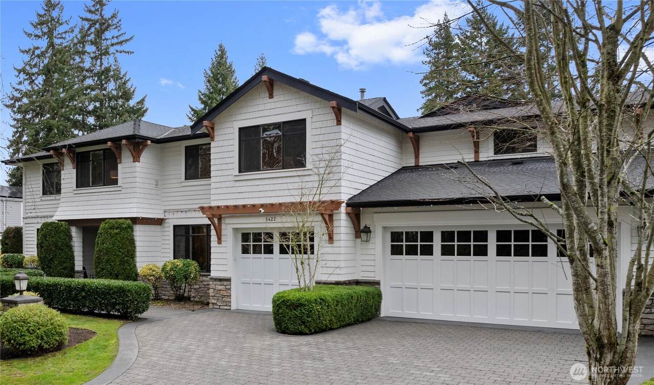 5422 106th Avenue - Photo 1