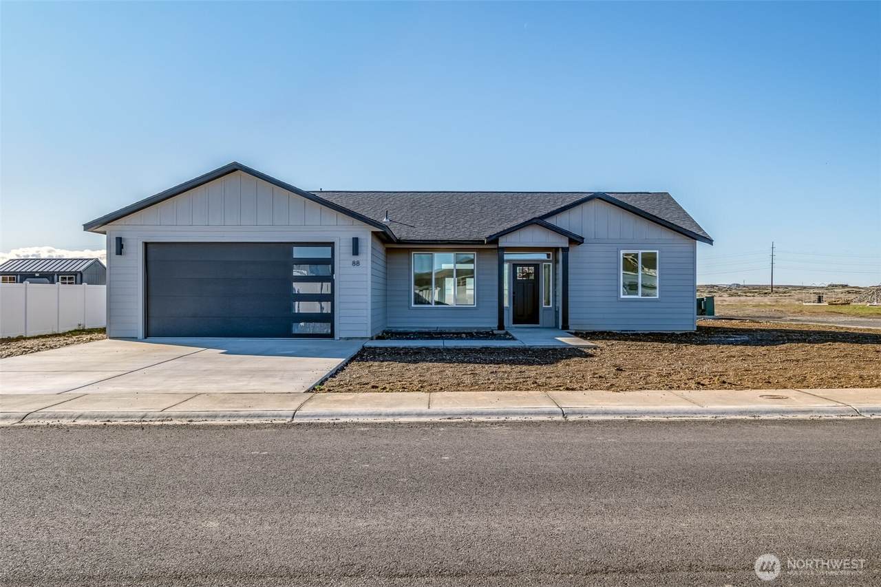 88 Sunwest Drive - Photo 1