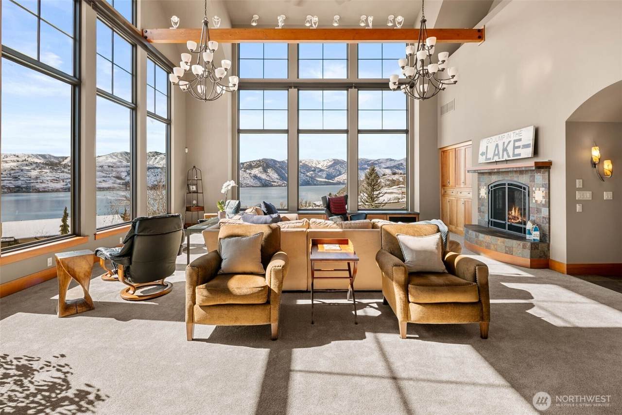 232 Crystal Drive - Photo 1