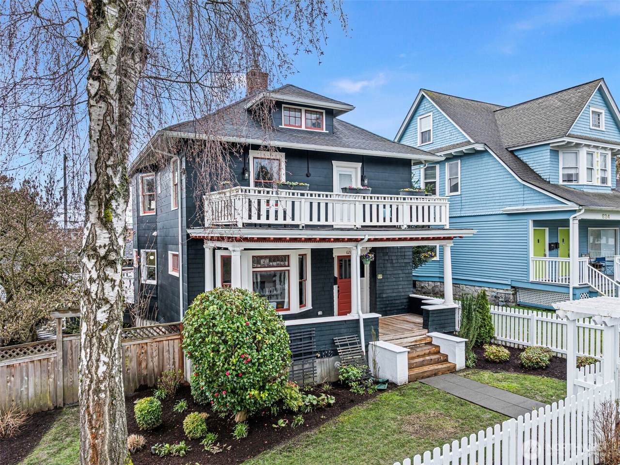 620 Ainsworth Avenue - Photo 1