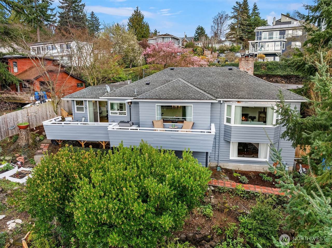 15828 25th Avenue - Photo 1
