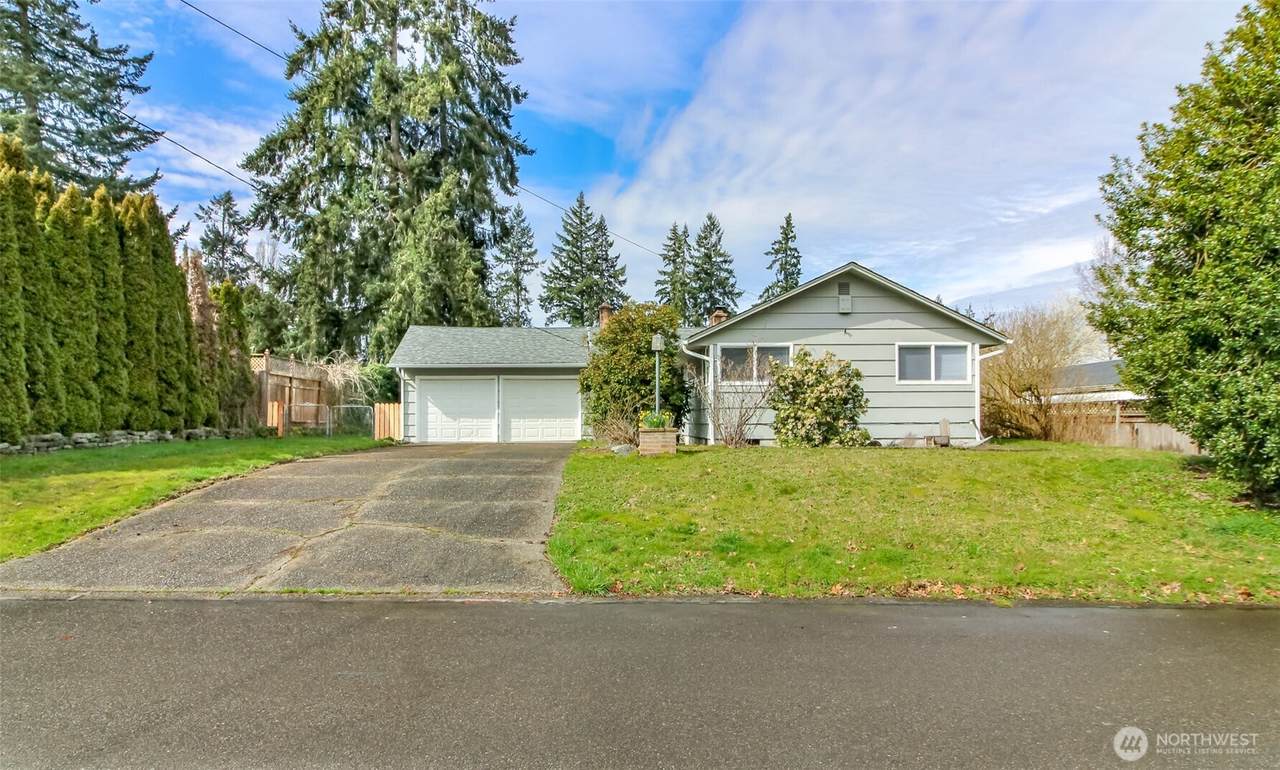 https://bt-photos.global.ssl.fastly.net/nwmls/1280_boomver_1_2493741-1.jpg
