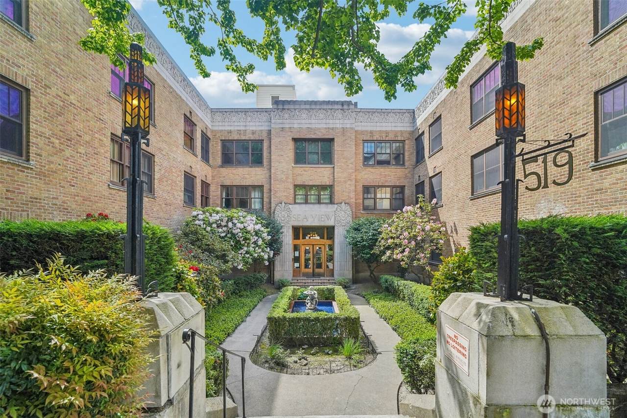 519 Roy Street - Photo 1