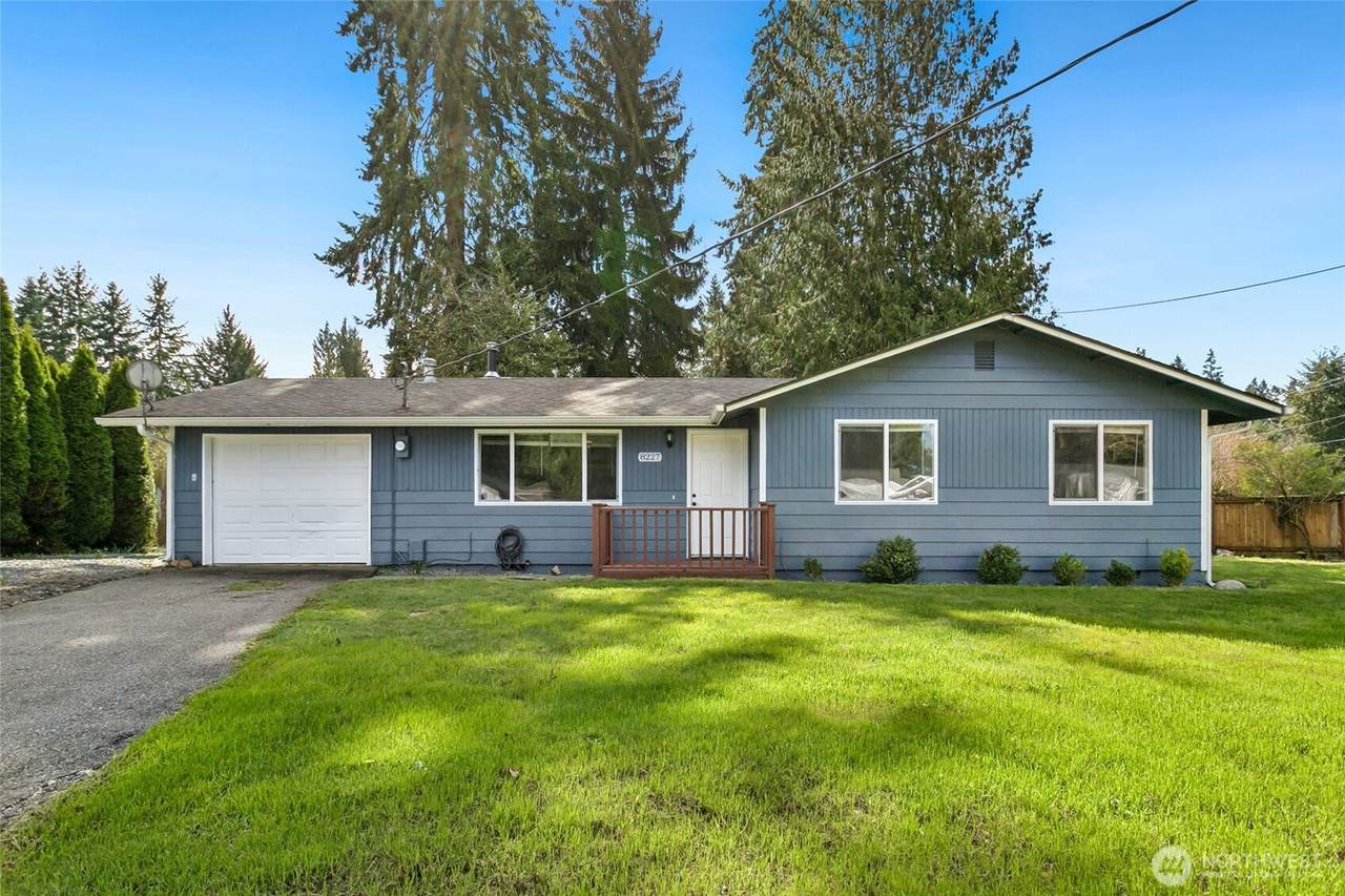 8227 Daycrest Drive - Photo 1