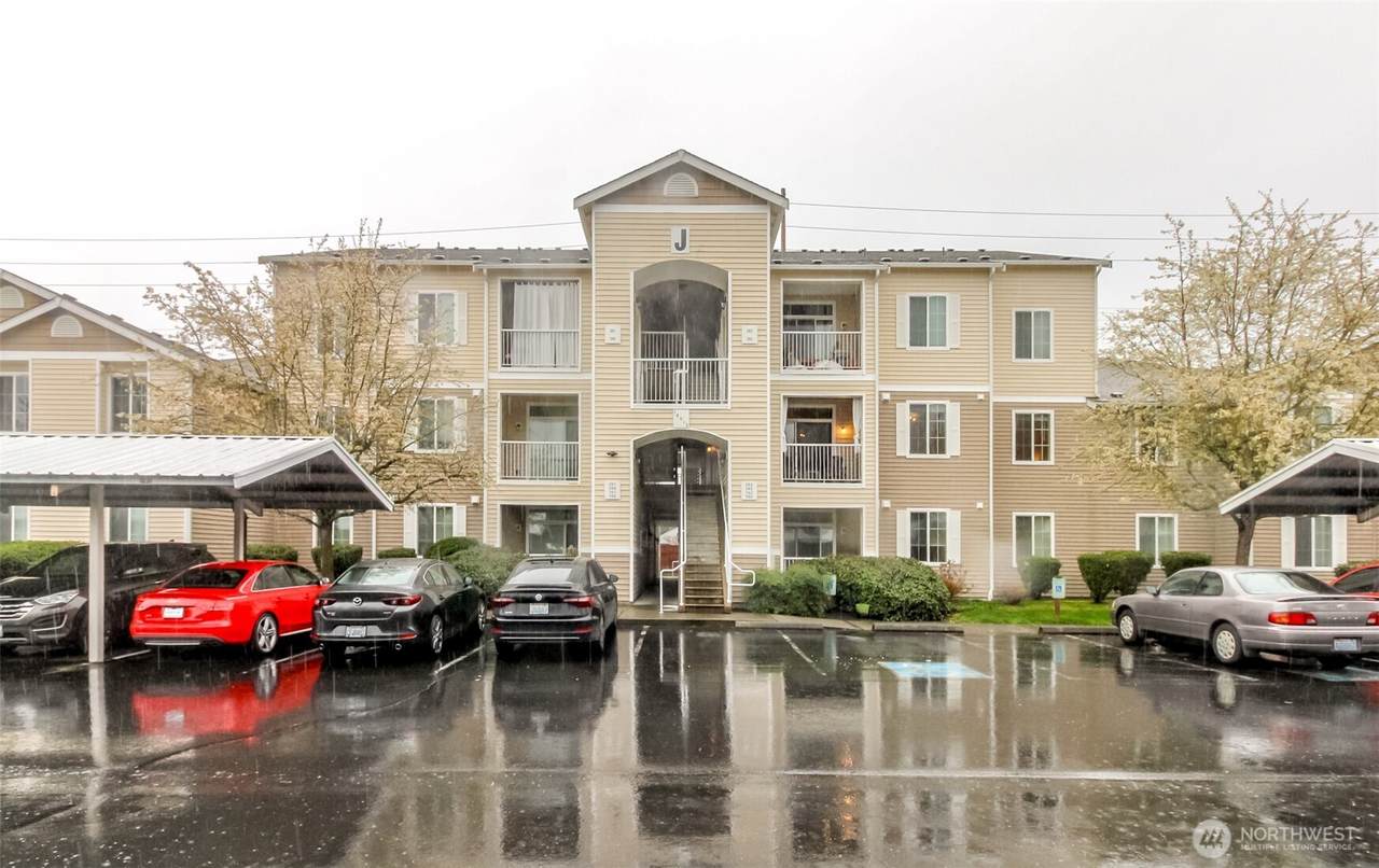 18615 101st Avenue Ct - Photo 1