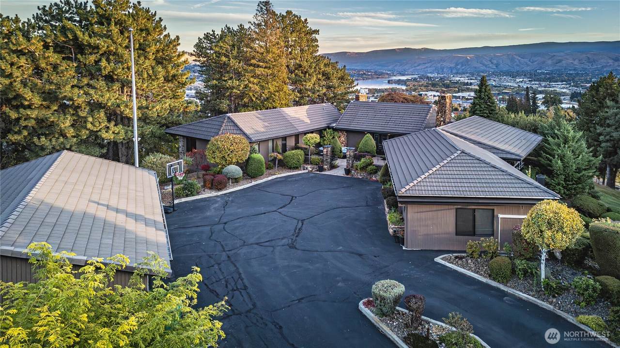 218 Sunnyslope Heights Road - Photo 1