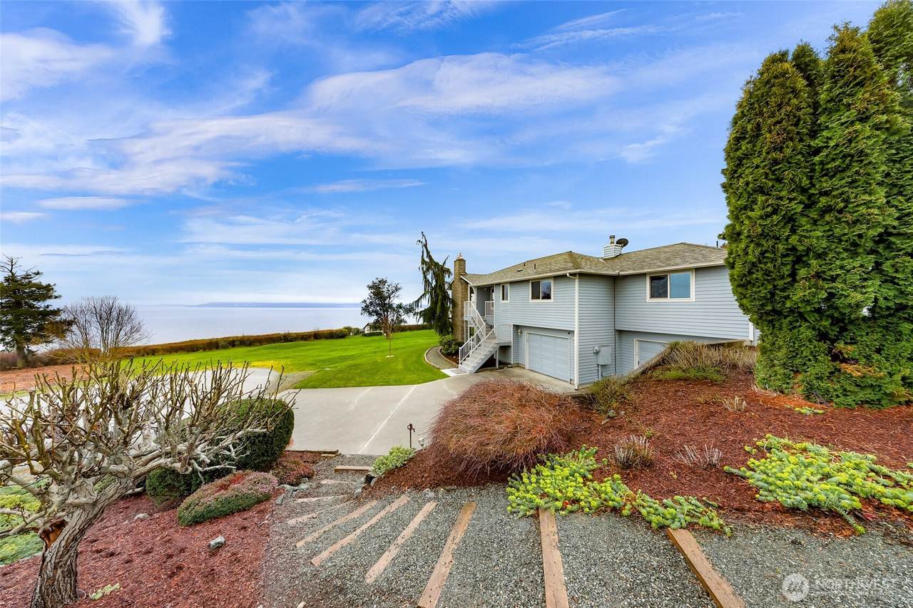 1207 Rainier Lane - Photo 1