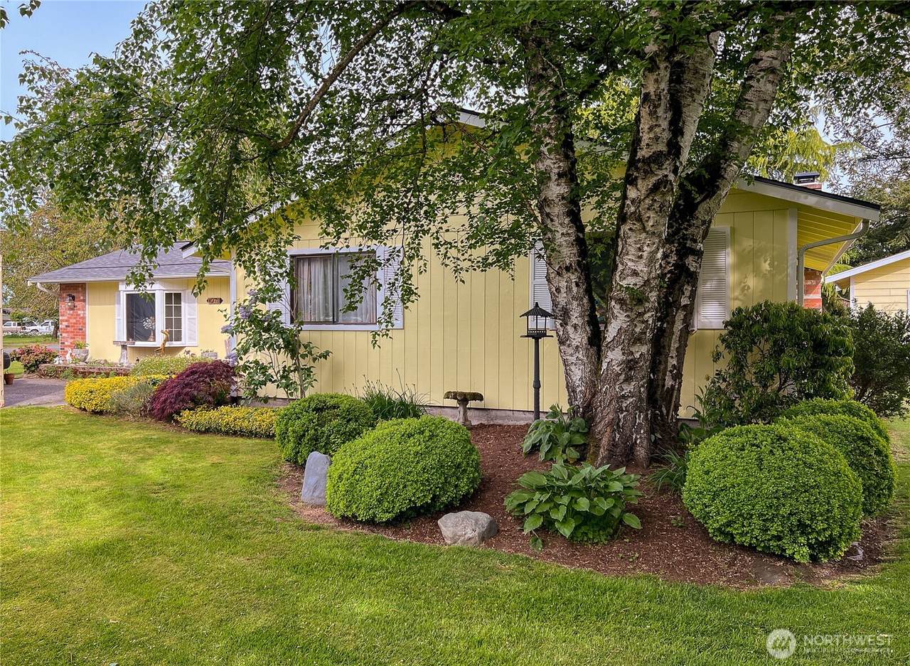 1273 Vista Circle - Photo 1