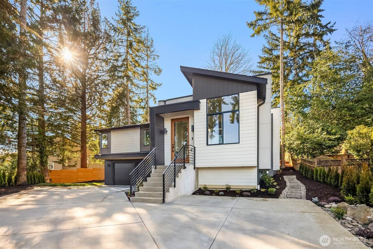 2109 129th Avenue - Photo 1