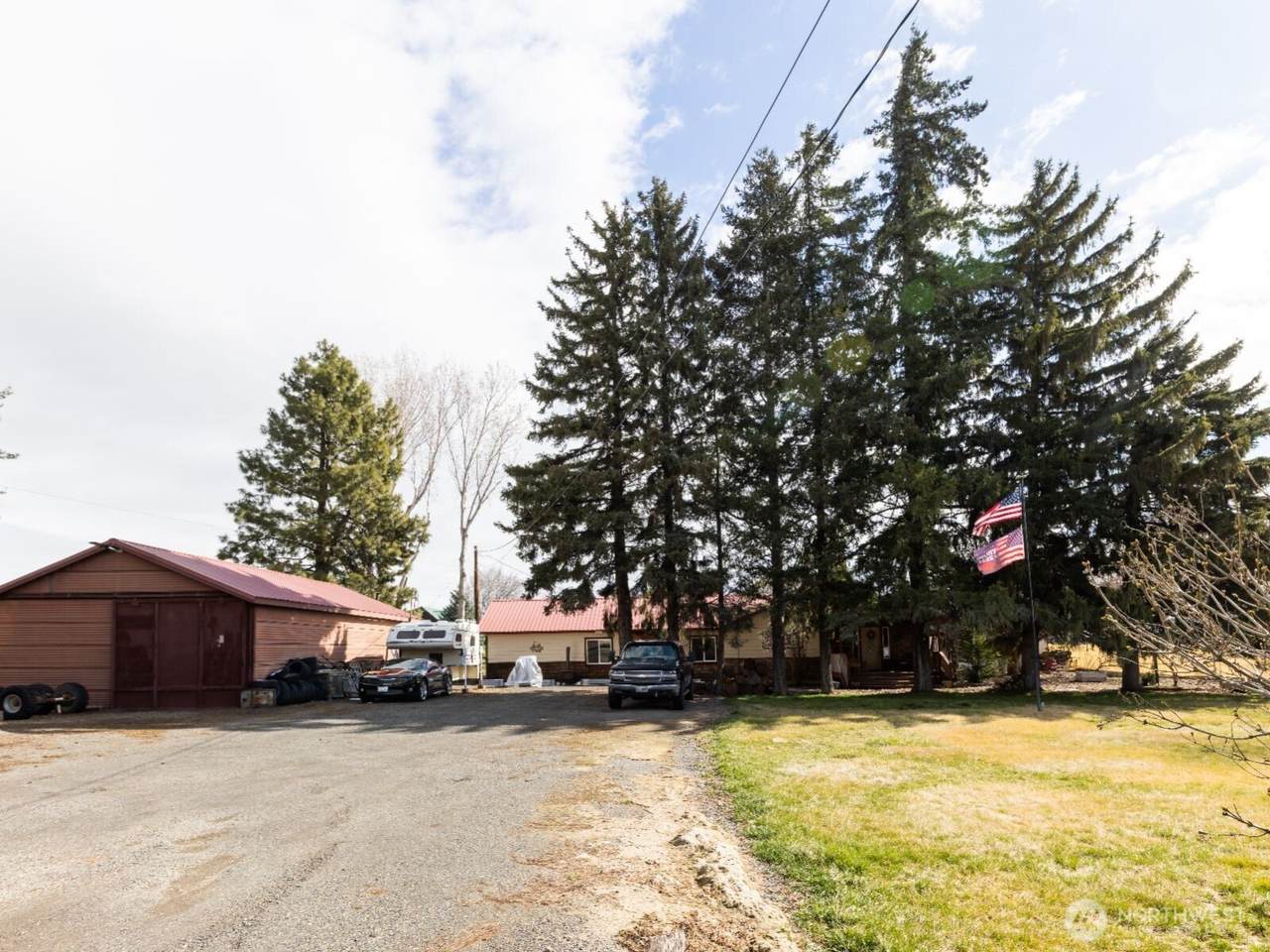 812 Pfenning Road - Photo 1