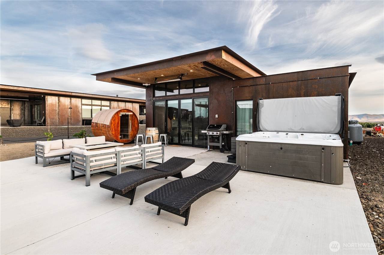 23584 Gorge Loop Drive - Photo 1
