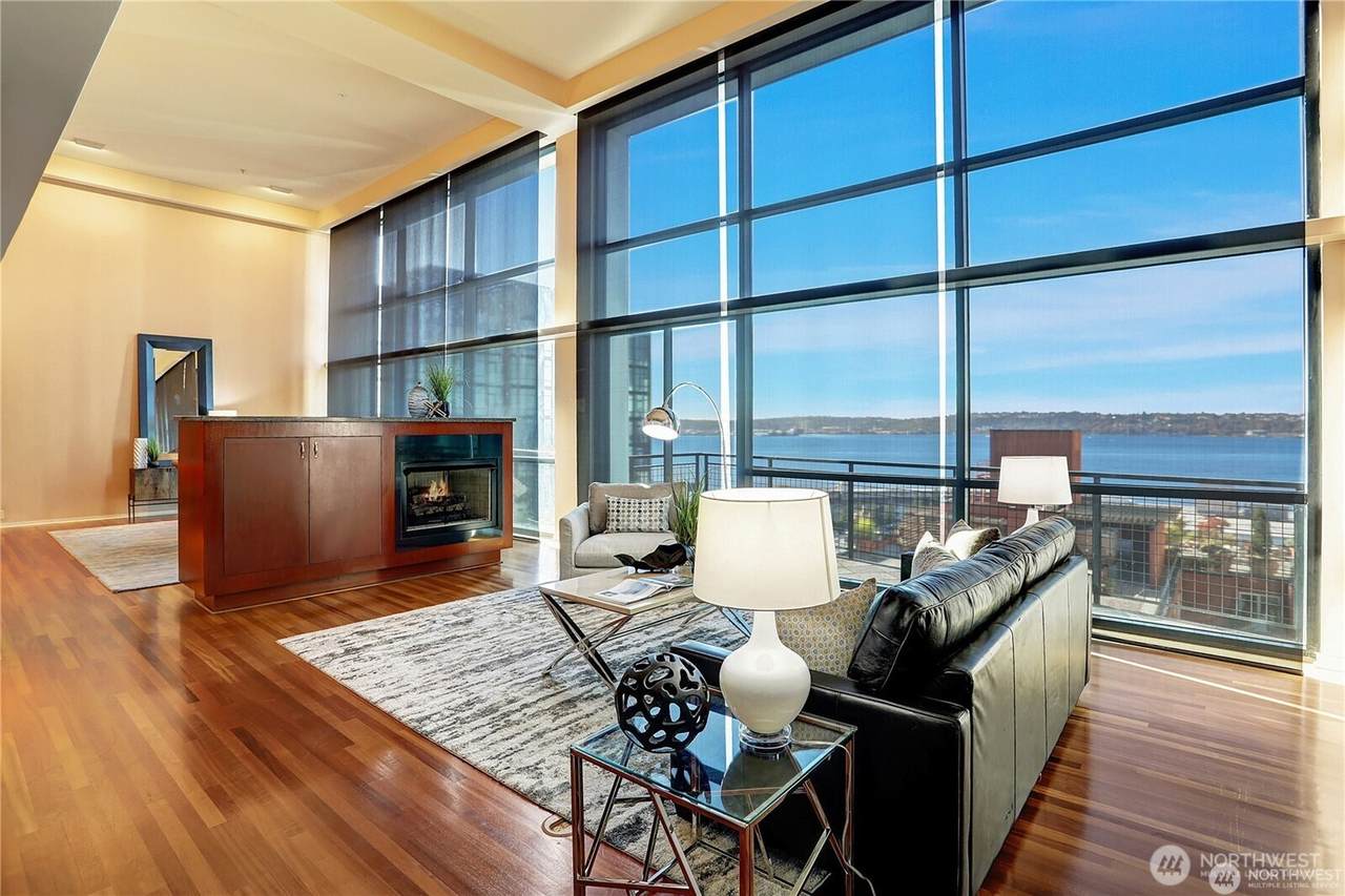 80 Vine Street - Photo 1