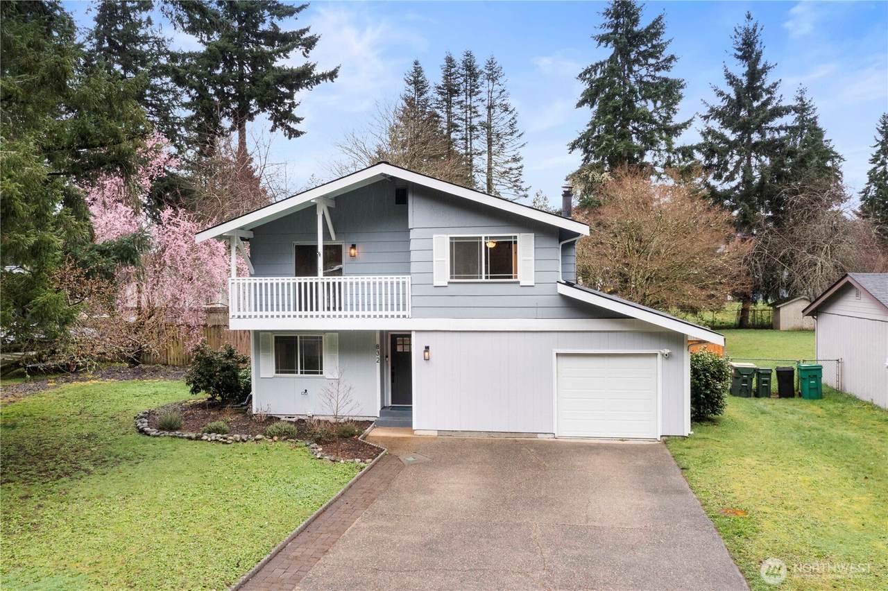 832 Torrey Street - Photo 1