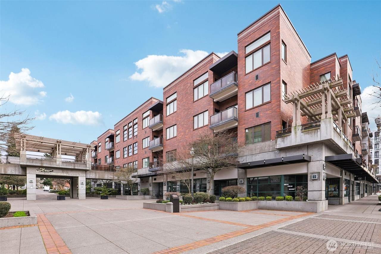 300 8th Street - Photo 1
