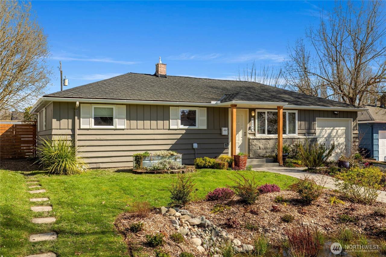 9240 30th Avenue - Photo 1