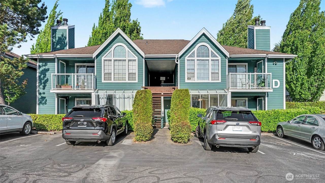 16419 Spruce Way - Photo 1