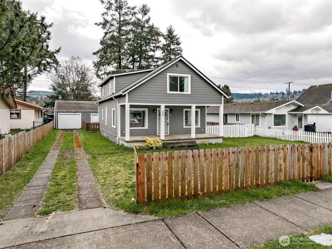 227 Mashell Avenue - Photo 1