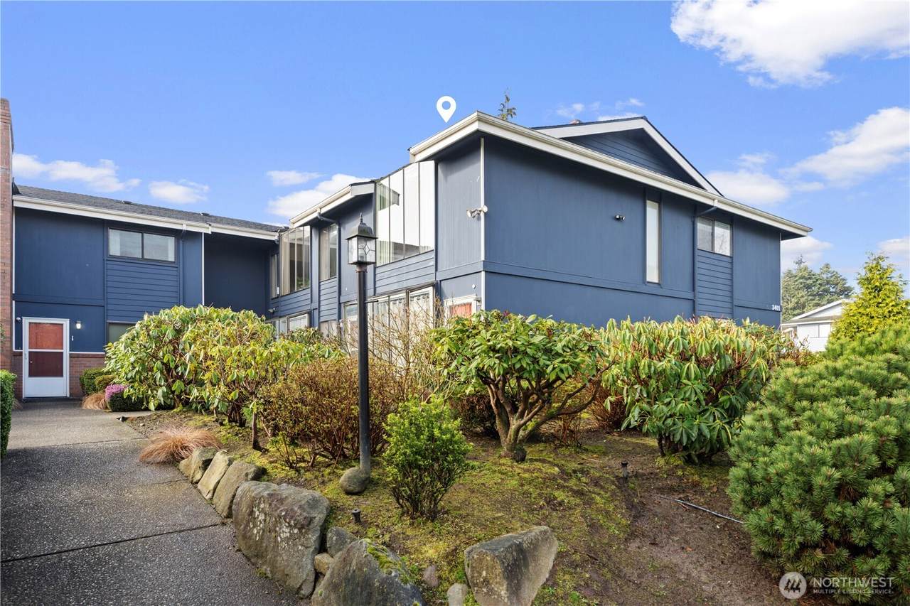 3401 Oaks Avenue - Photo 1