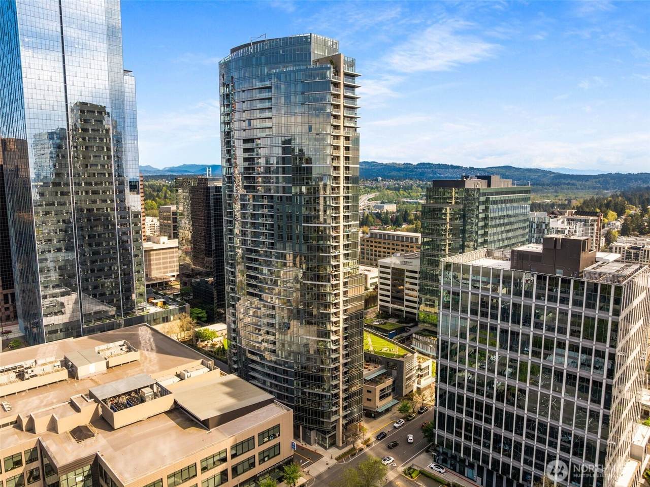 500 106th Avenue - Photo 1