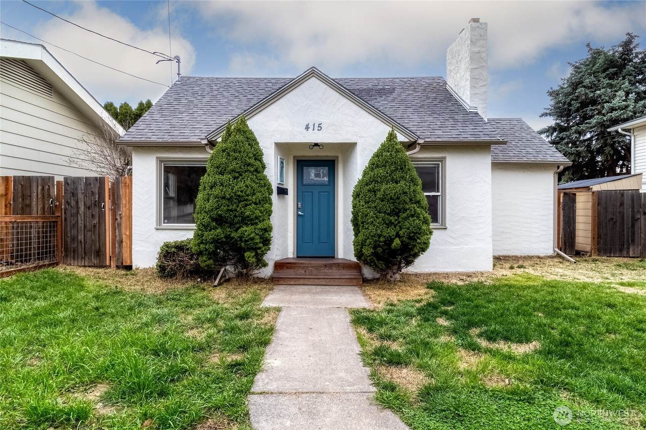 415 5th Street - Photo 1