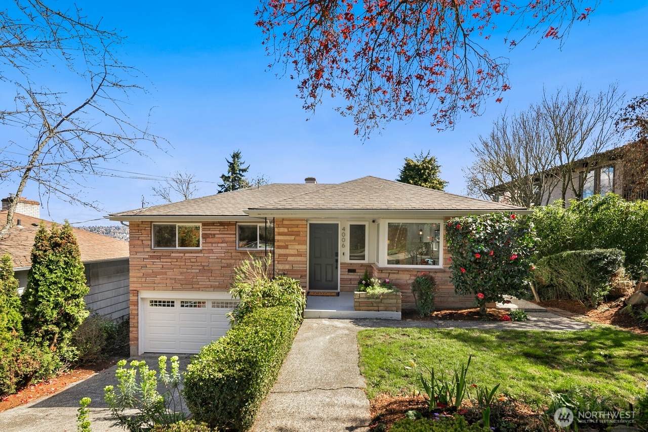 4006 26th Avenue - Photo 1