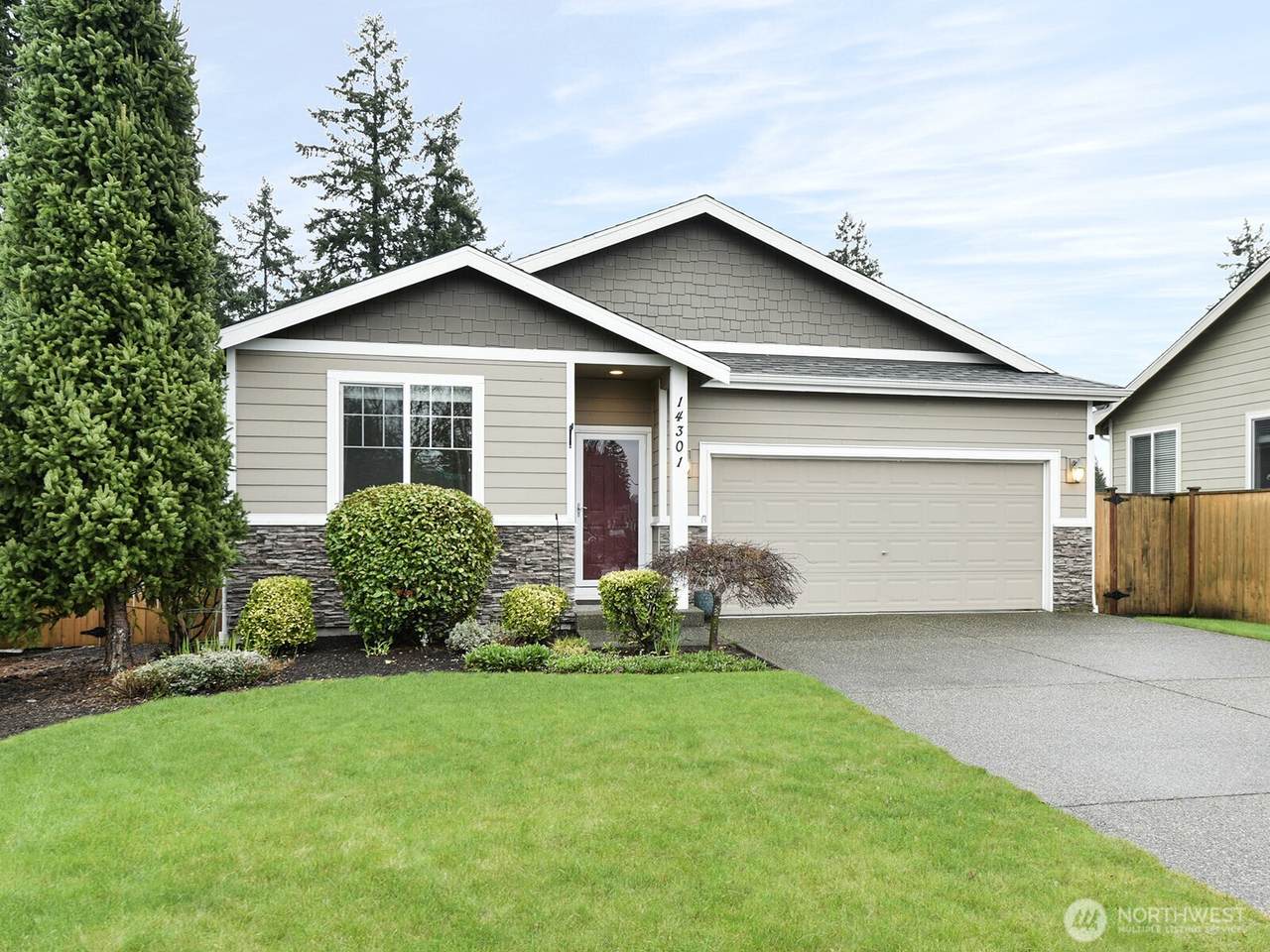 14301 24th Avenue - Photo 1
