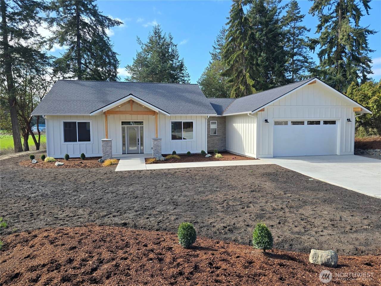 148 Sunland Drive - Photo 1