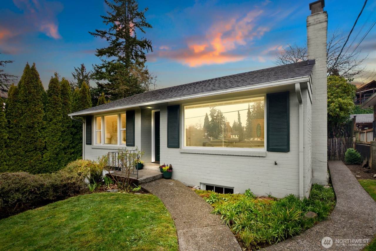 3442 40th Avenue - Photo 1