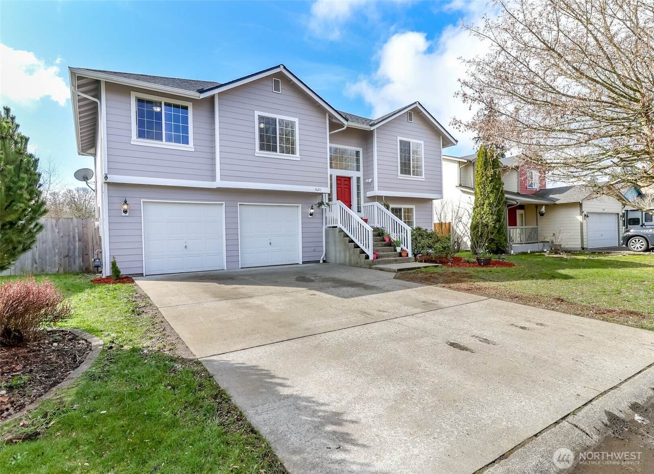 16211 Palouse Avenue - Photo 1