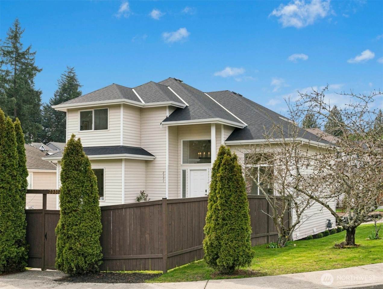 2331 Aberdeen Avenue - Photo 1