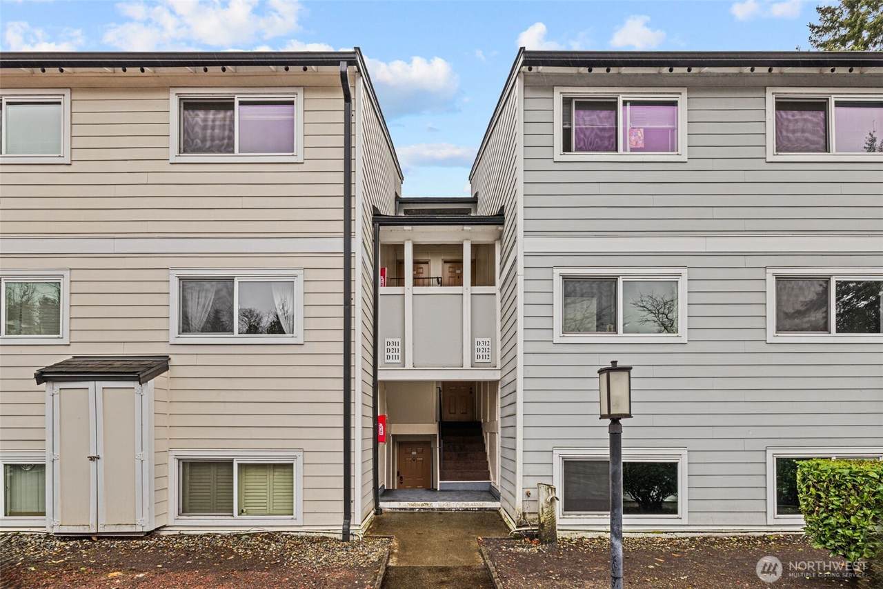 15210 Macadam Road - Photo 1